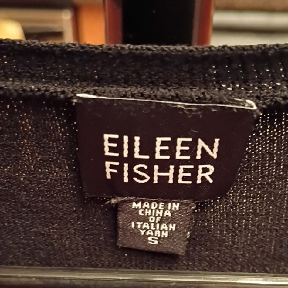 Eileen Fisher Classic Black V-Neck Sweater - Picture 2 of 9